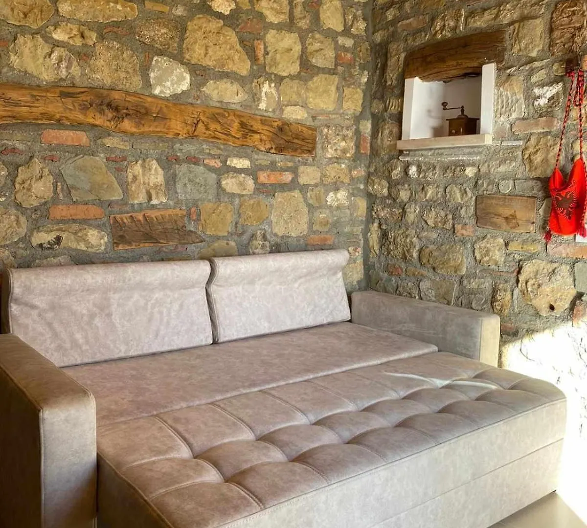 Bujtina Salko Villa Mucaj 0*,  Albania